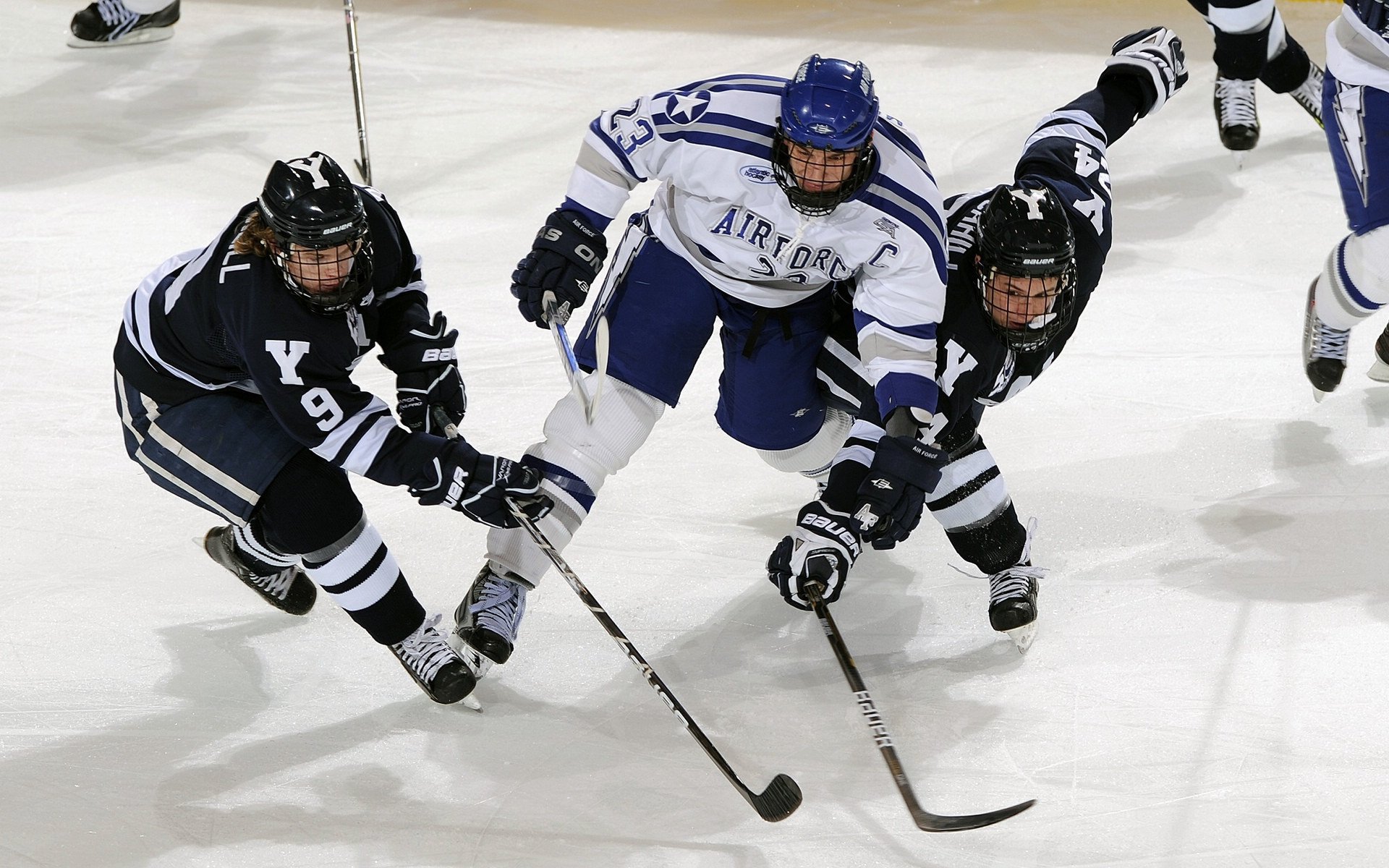 范弗利特独舞印城,步行者主场难阻奇才后场风暴
