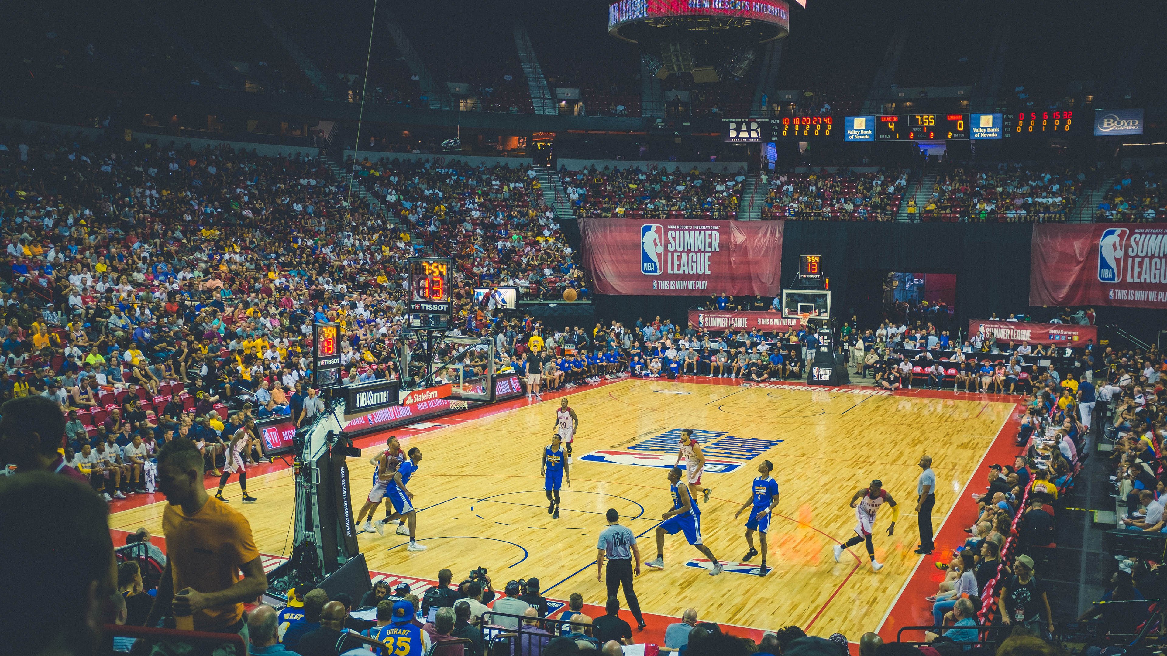 跨界主宰，从独行侠碾压广厦到拉文在意甲焦点战接管比赛