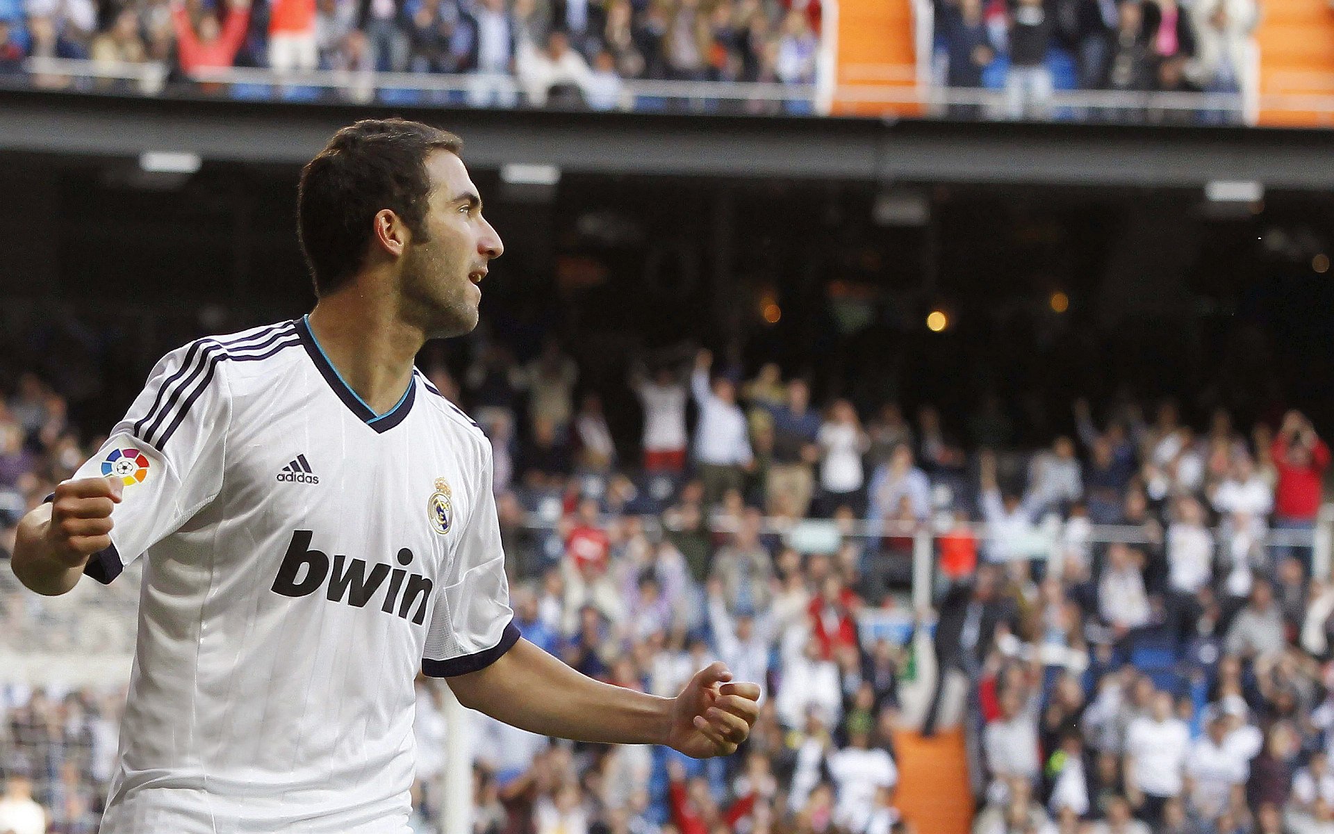 黄喜灿，攻防转换的隐形引擎，巴拉圭与巴黎的战术交汇点