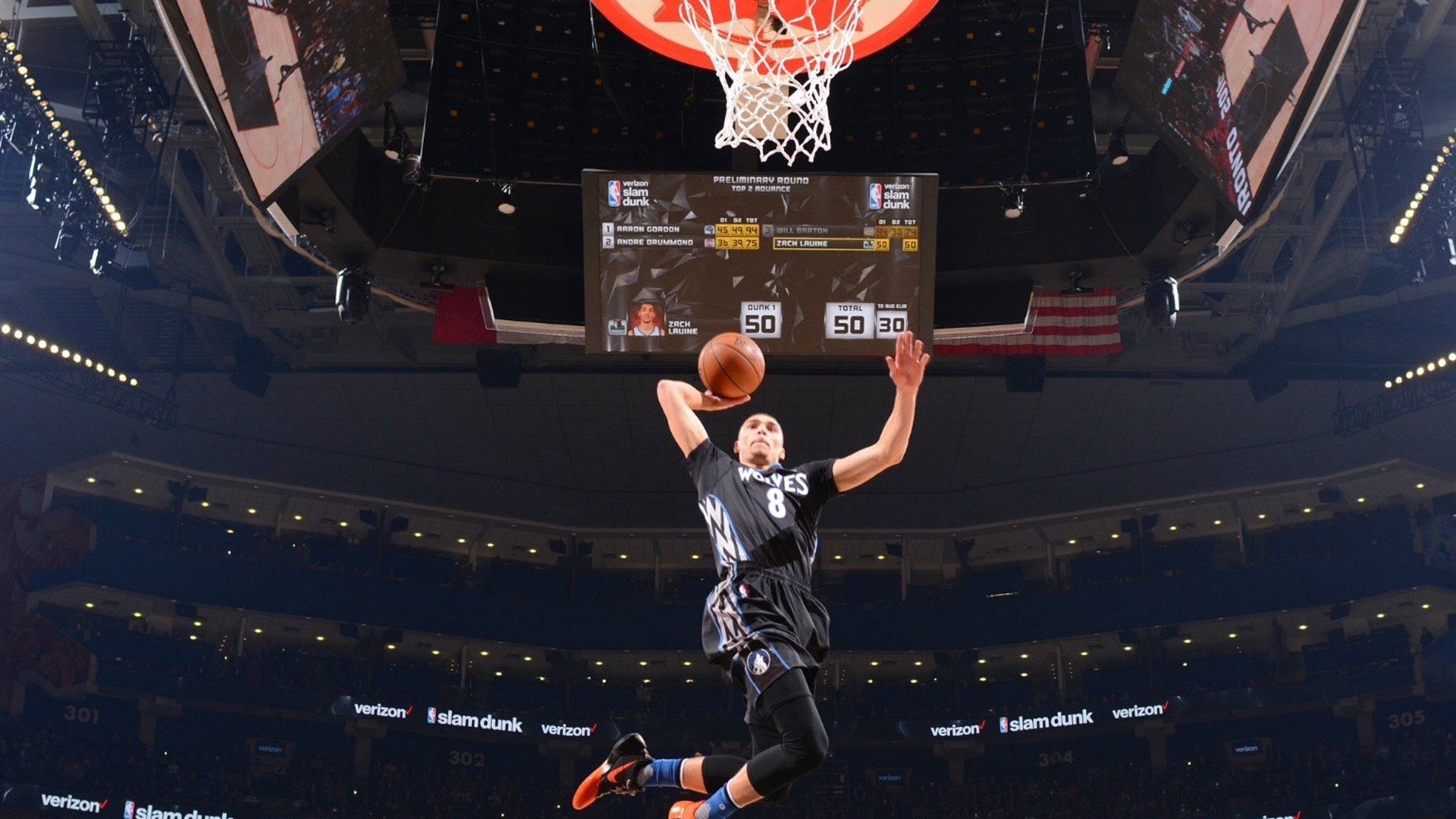 跨界狂想,当本泽马在NBA总决赛接管比赛,那不勒斯血拼拜仁
